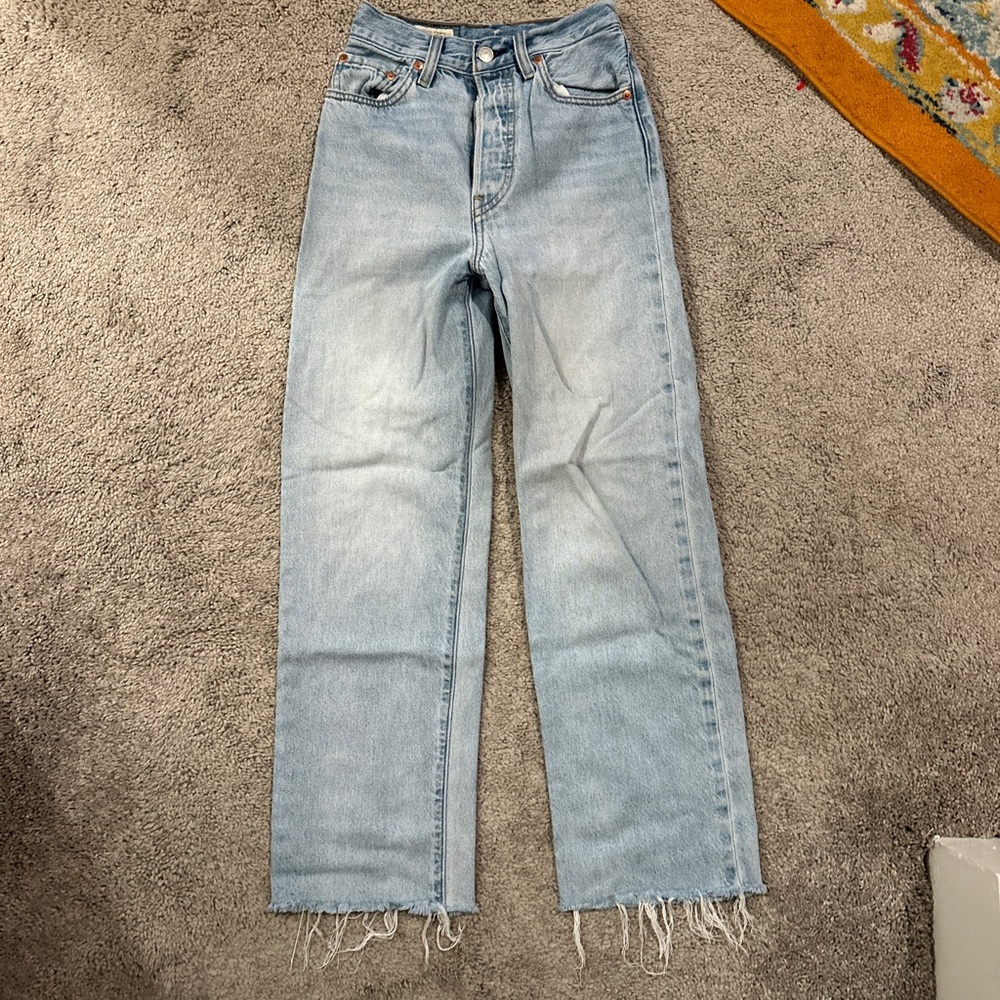 Levi Ribcage Jeans size 24